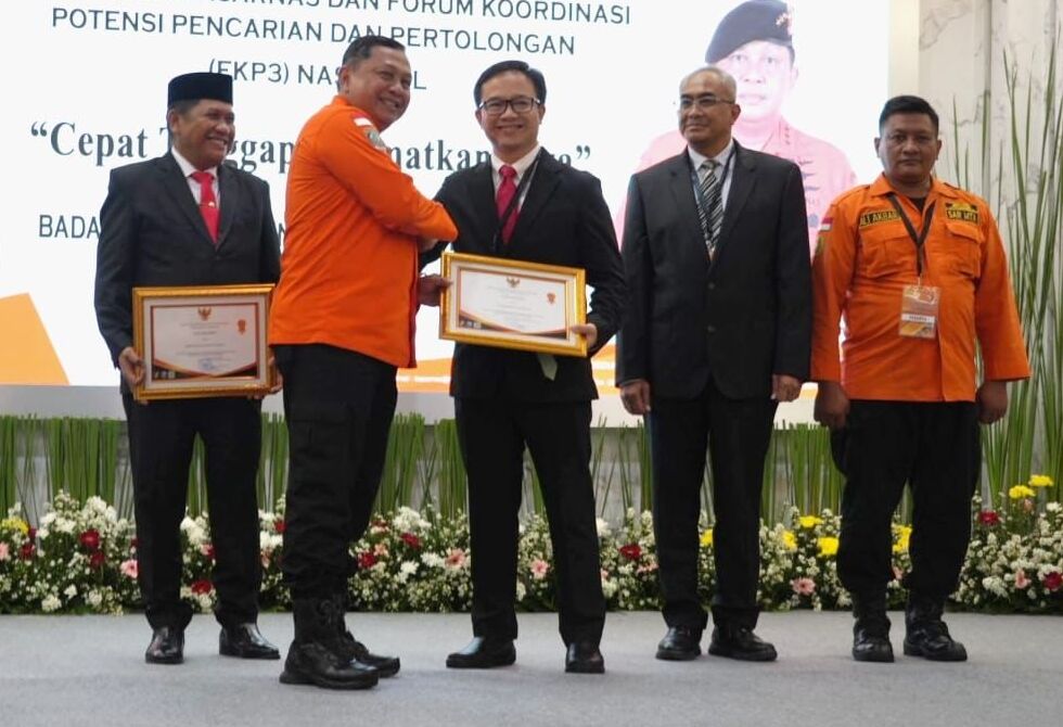 pt-freeport-terima-sar-award-2023